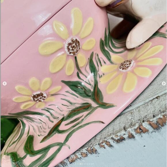 Vintage Easter Bunny Rabbit Statue Figurine Floral Egg Ceramic Atlantic Mold 2pc - Picture 5 of 10